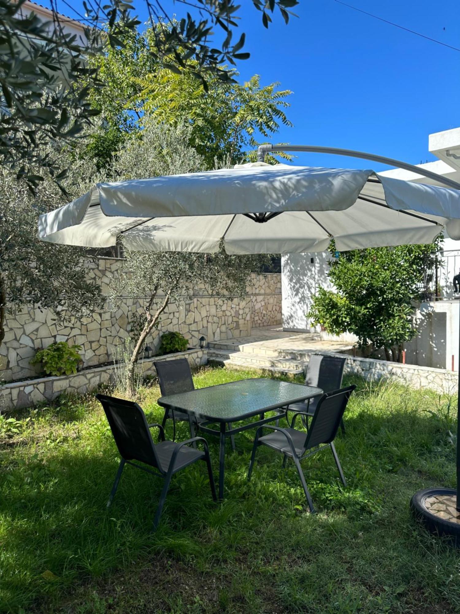 Gjirokastër Villa Braho מראה חיצוני תמונה